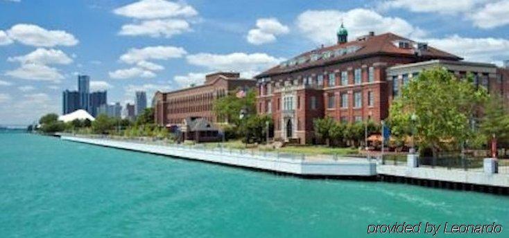Hotel Roberts Riverwalk Urban 3*